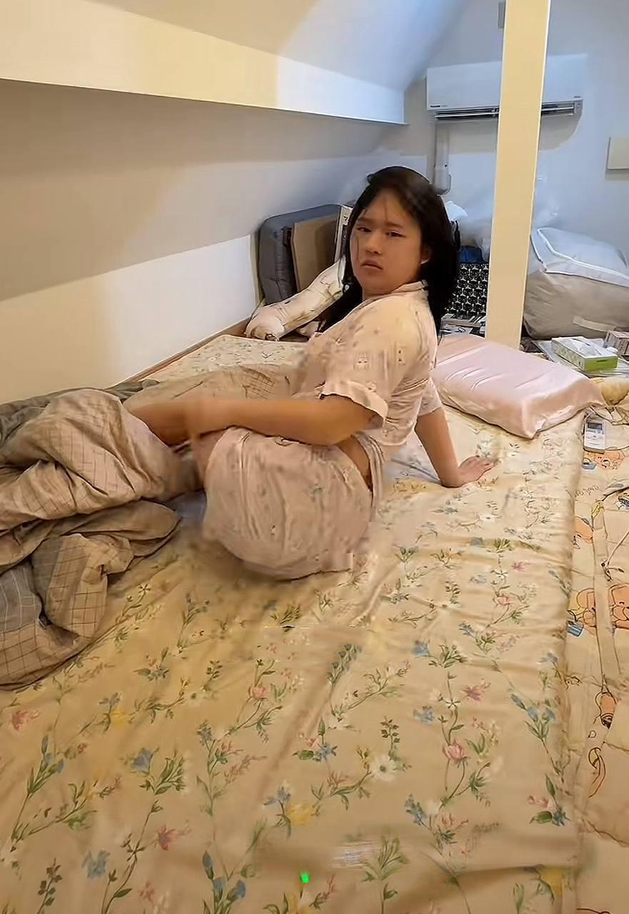 抖音400w粉女网红树莓人设塌房 弃养小动物出轨 私下性爱视频被曝光!